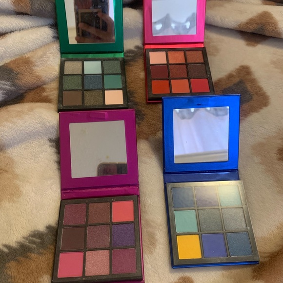 Huda Beauty Obsessions Eyeshadow Palette Set - Emerald, Ruby, Amethyst, Sapphire - Picture 7 of 8